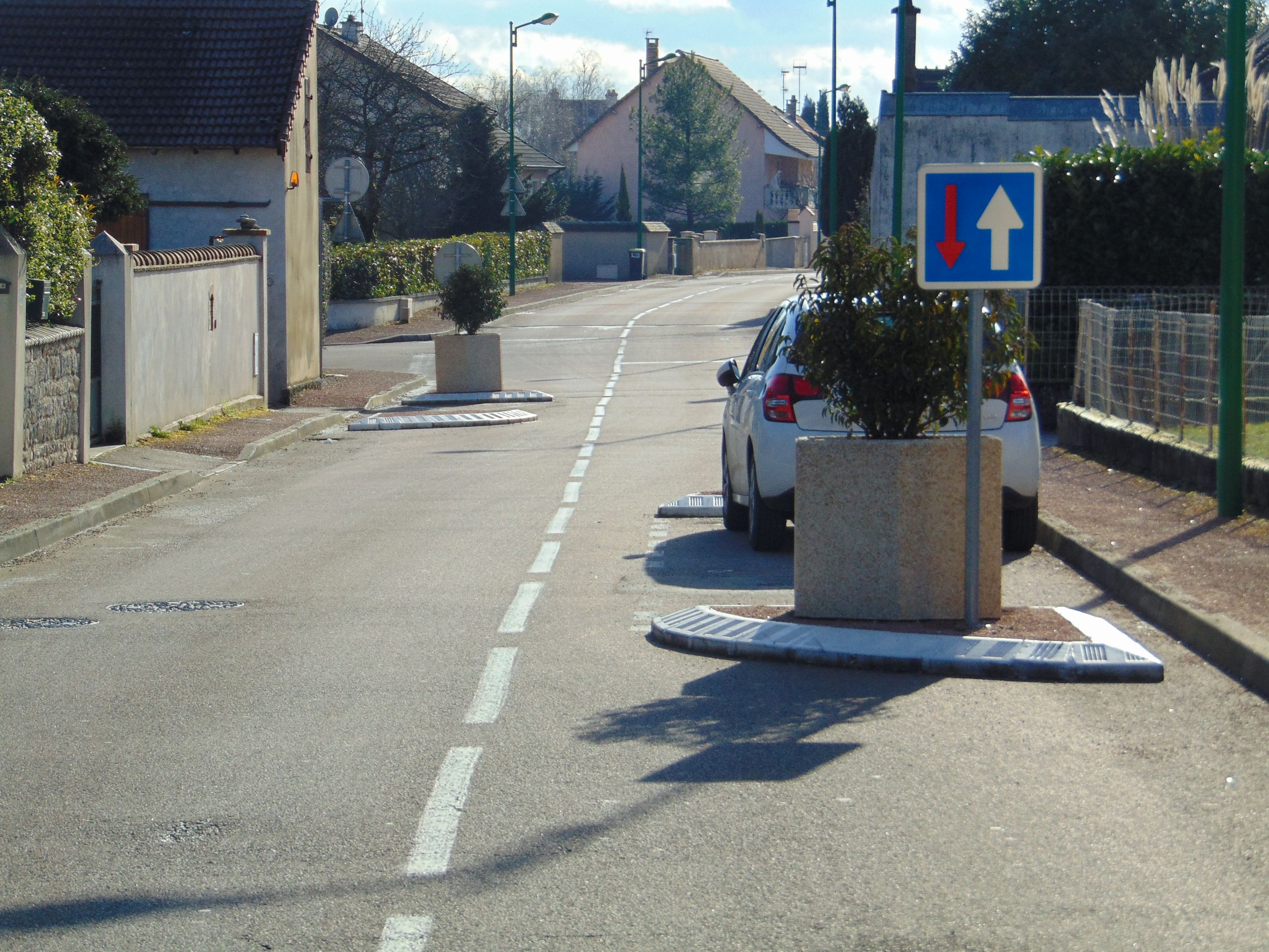 Chicanes-rue-de-Corcelles